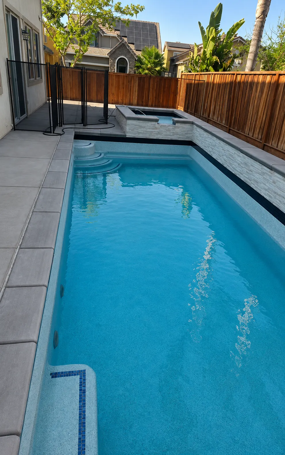 custom pool construction